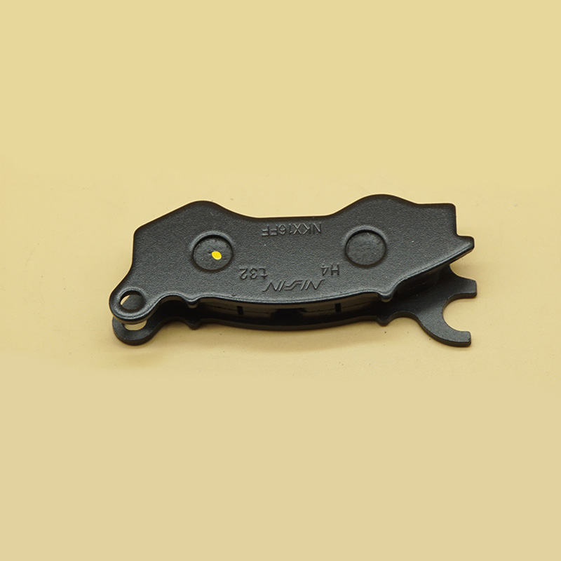 Zestaw przednich klocków hamul – Brake Pad Set recenzja i cena