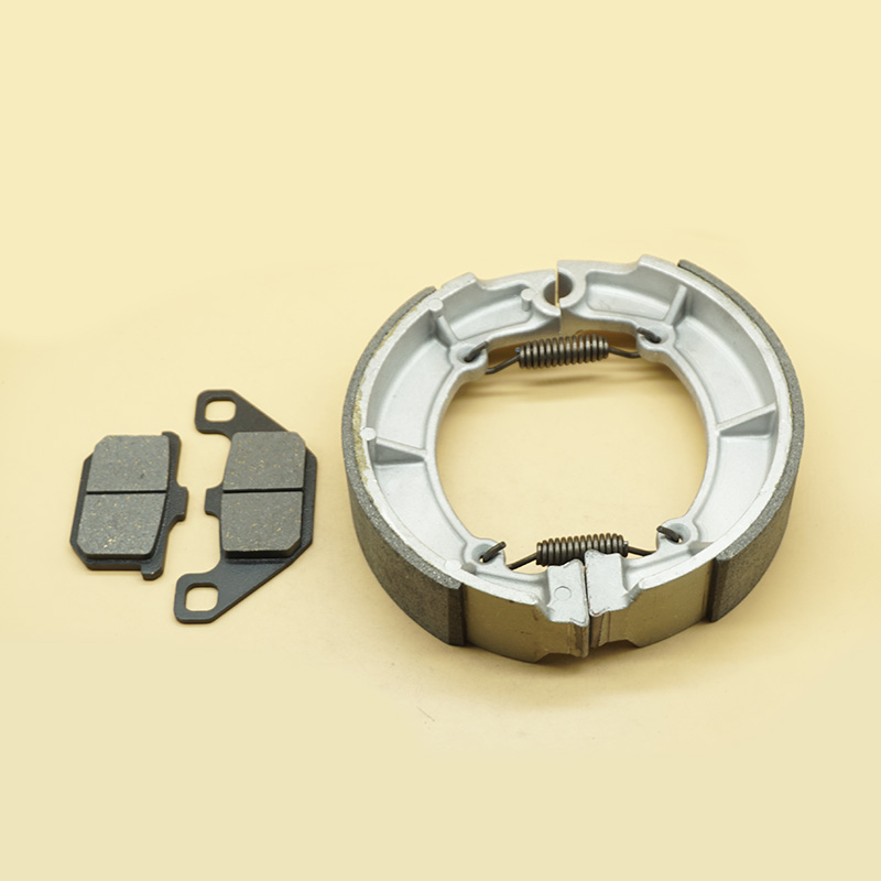 Zestaw przednich klocków hamul – Brake Pad Set recenzja i cena
